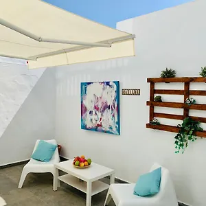 https://marina-tias.in-canary-islands.com